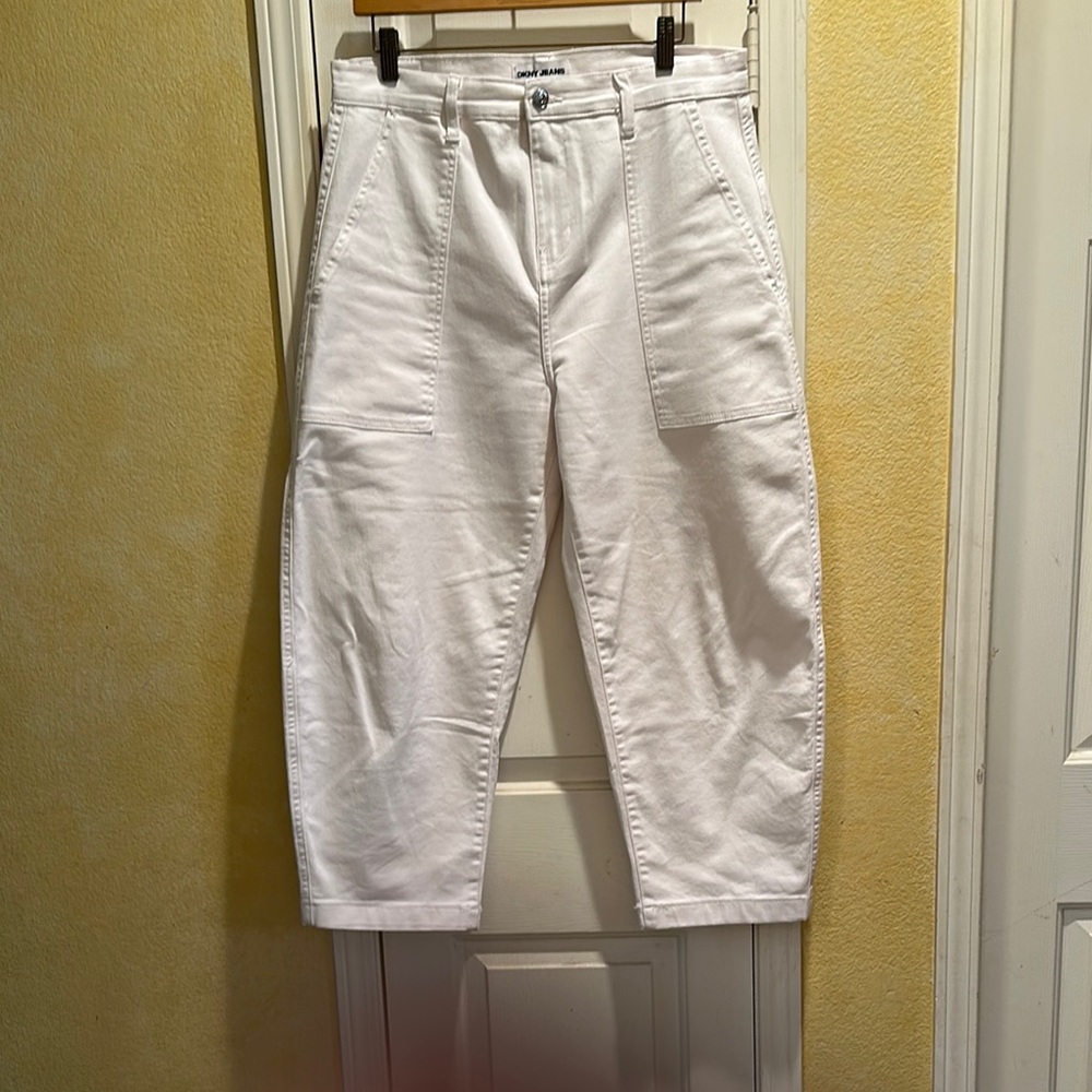 White Barrel Jeans